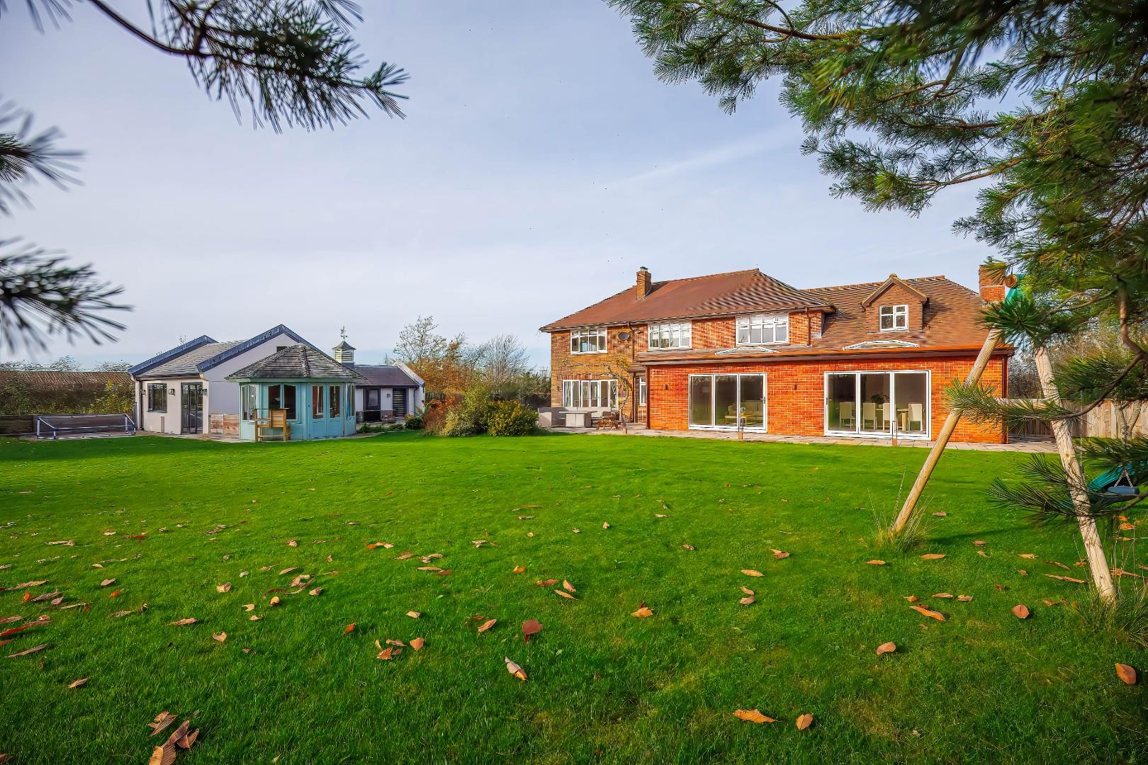 Nurston, Rhoose, Vale of Glamorgan, CF62 3BH